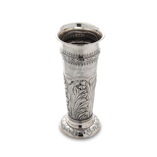 Lot 388 - A Victorian silver trumpet vase