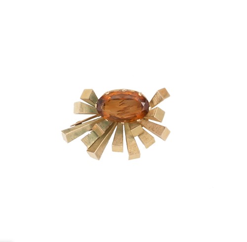 Lot 40 - A citrine abstract brooch