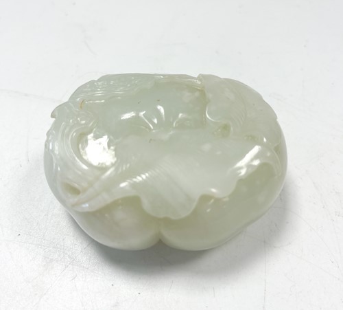 Lot 28 - A Chinese mutton fat jade lingzhi brush washer, Qing Dynasty, 18th/19th century