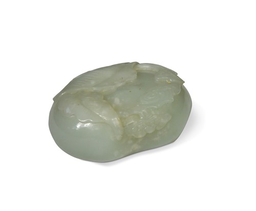 Lot 28 - A Chinese mutton fat jade lingzhi brush washer, Qing Dynasty, 18th/19th century