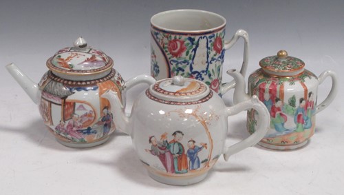 Lot 3 - Two 18th century Chinese teapots and covers,...