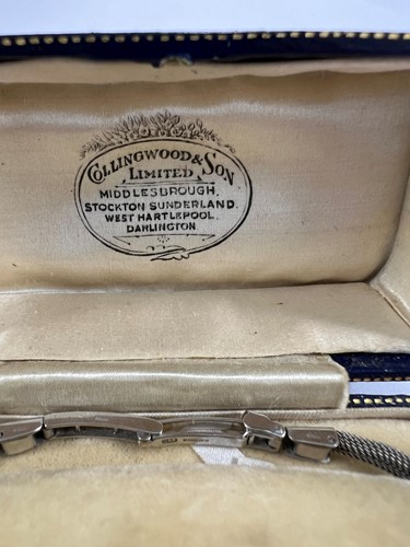 Lot 200 - Cyma for Collingwood & Company - A diamond set cocktail watch on a later 9ct gold bracelet