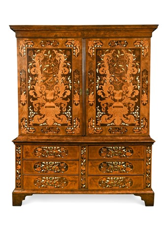 Lot 400 - A Dutch walnut and marquetry linen press, 18th century