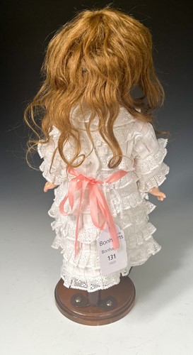 Lot 87 - A Tete Jumeau bisque head Bebe, size 5