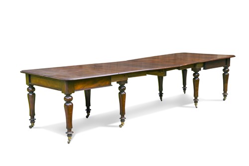 Lot 498 - A Victorian mahogany extending dining table