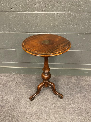 Lot 771 - Victorian rosewood occasional table  circular...