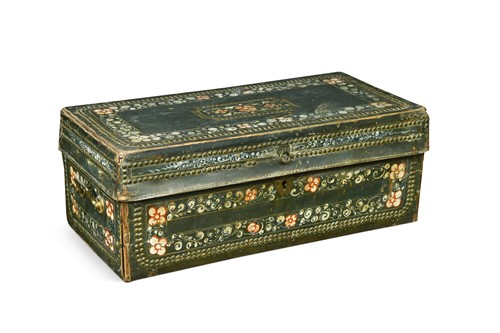 Lot 394 - A small Swedish painted trunk, 19th century