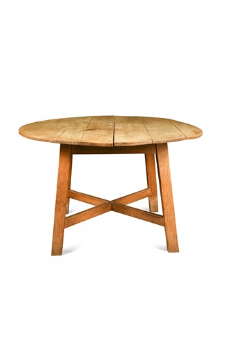 Lot 287 - A Heal's oak 'Letchworth' dining table