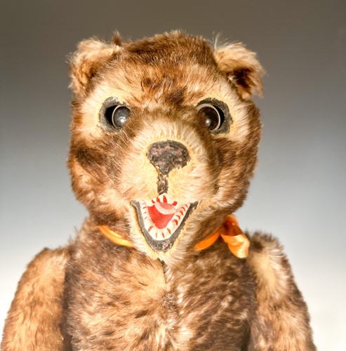 Lot 124 - A Gebruder Sussenguth 'Peter' Teddy bear, German, circa 1925
