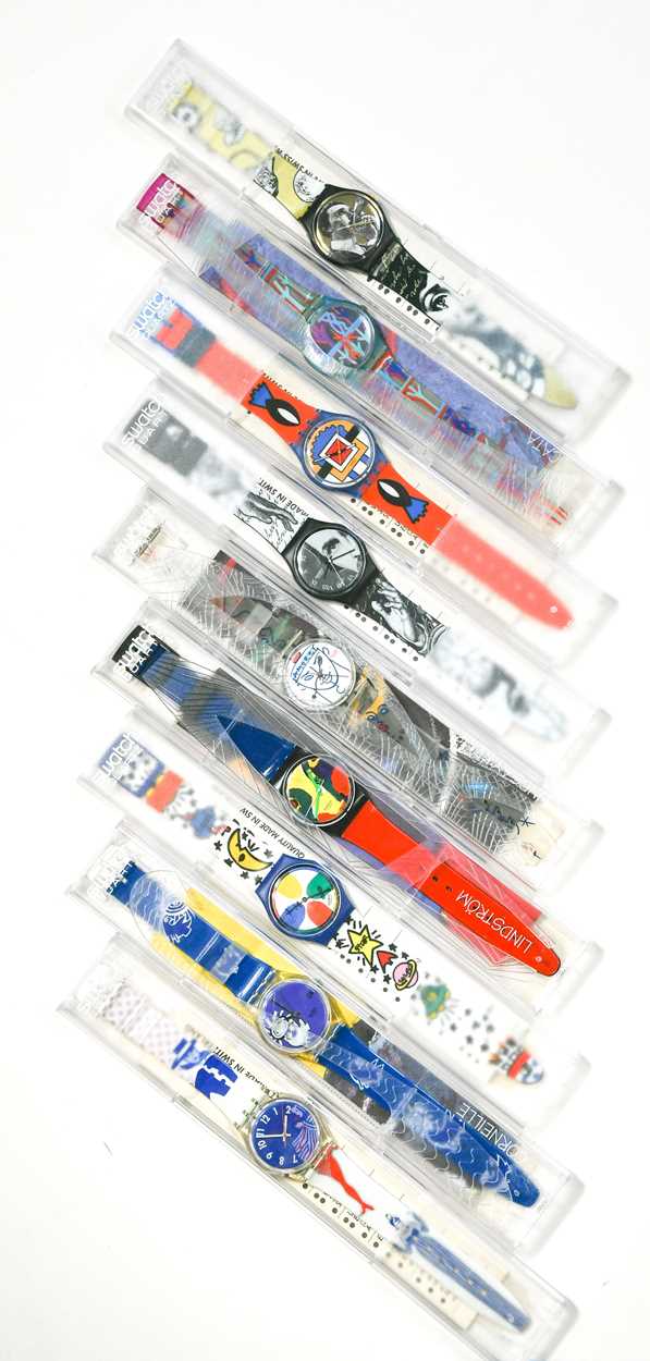 Lot 196 - A group of fourteen Swatch watches