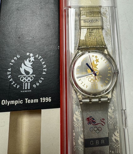 Lot 192 - A group of Swatch watches