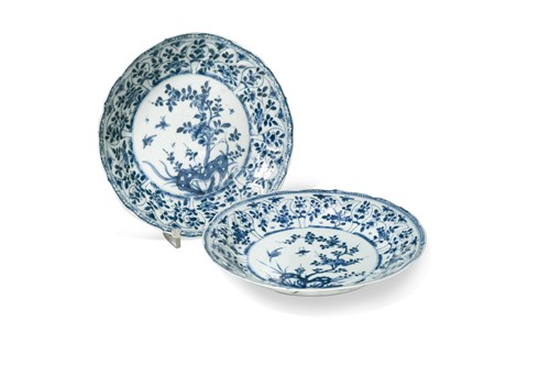 Lot 2 - Two similar Chinese blue and white porcelain shallow dishes, Kangxi Emperor (1662-1722)