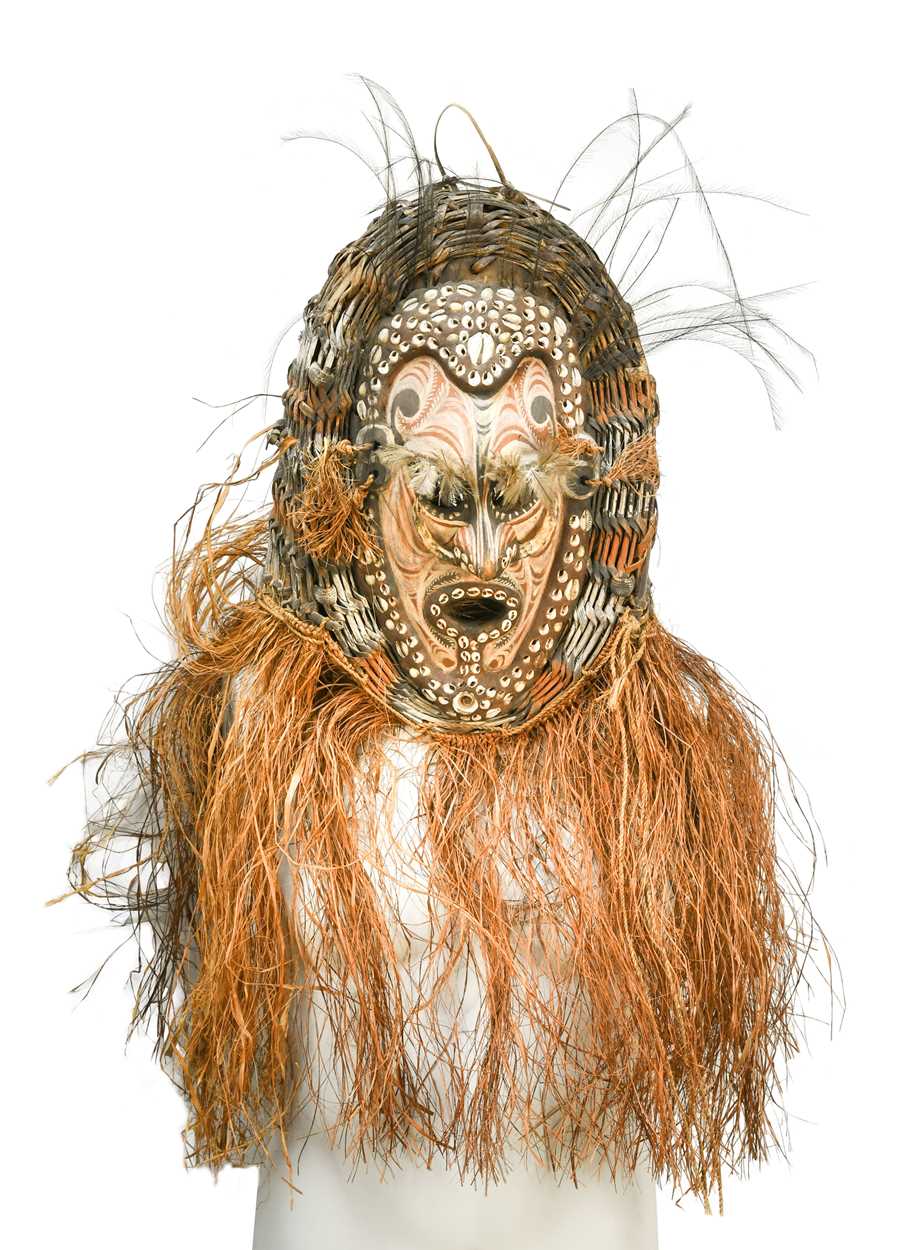 Lot 451 - A ceremonial dance mask, probably Sepik River region, Papua New Guinea, 20th century