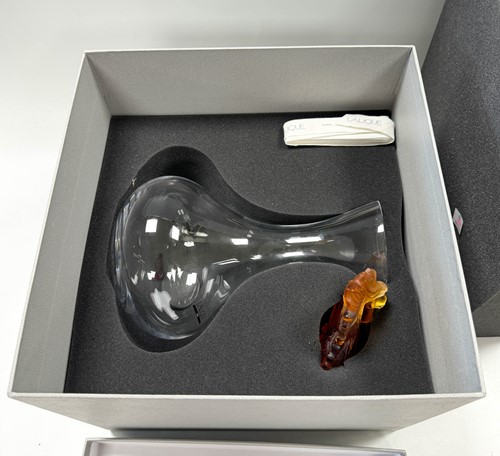 Lot 11 - Tianlong Dragon, a modern Lalique decanter and stopper