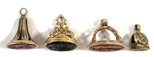 Lot 193 - A small collection of 19th century fob seals