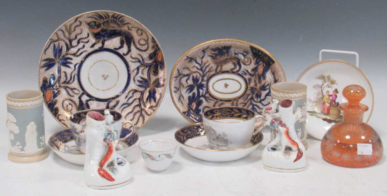Lot 136 - A pair of Spode bat printed 
