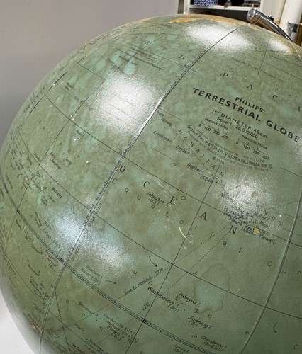 Lot 171 - A Philips' 19in terrestrial globe, circa 1970