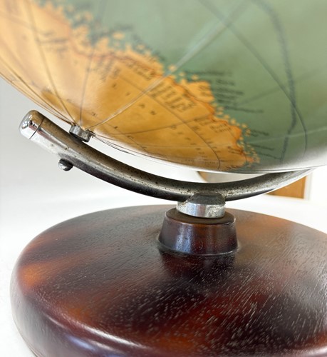 Lot 171 - A Philips' 19in terrestrial globe, circa 1970