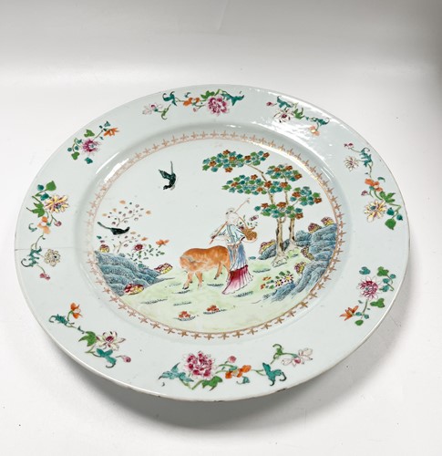 Lot 19 - A large Chinese porcelain famille rose plate, 18th century