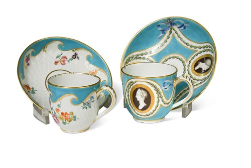 Lot 371 - A Chelsea-Derby coffee cup and stand, circa 1775