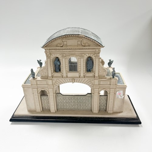 Lot 535 - Timothy Richards architectural model of The Temple Bar - London (1672)