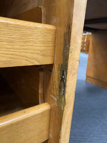 Lot 313 - An Art Deco maple desk
