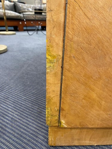 Lot 313 - An Art Deco maple desk