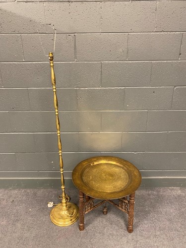 Lot 642 - A brass floor standing column lamp 144cm H,...