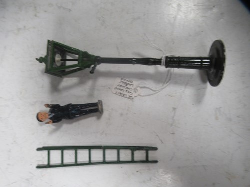 Lot 211 - Boxed Johillco Miniature Model Street Gas Lamp...