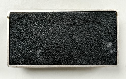 Lot 317 - An Edward VII silver table cigarette or cigar box