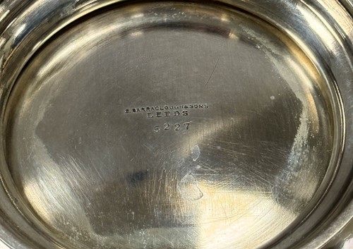Lot 339 - A pair of George V silver fruit bowls