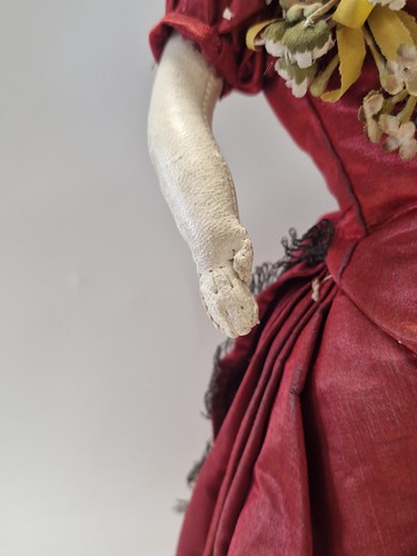 Lot 60 - A Francois Gaultier bisque shoulder head fashion doll, circa 1880