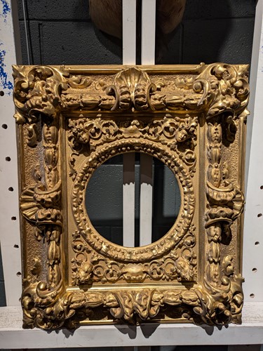 Lot 529 - 20th Century Sansovino Style Gilt Frame