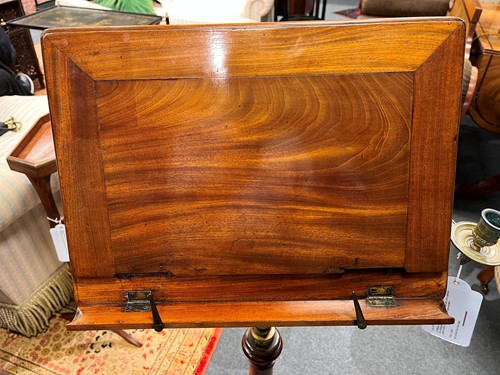 Lot 377 - A William IV mahogany adjustable music stand