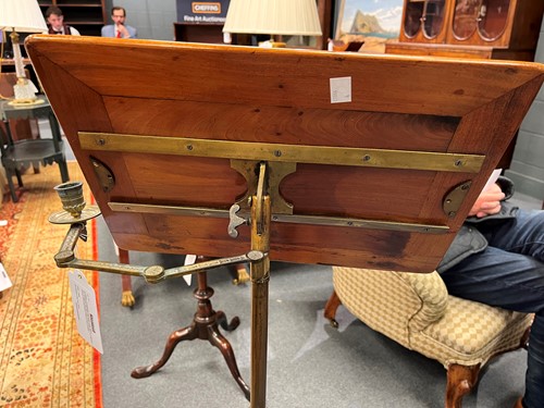 Lot 377 - A William IV mahogany adjustable music stand