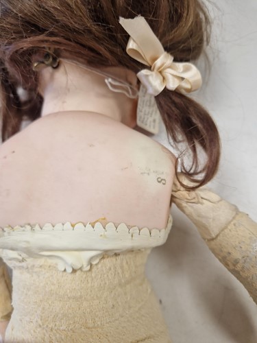 Lot 94 - A Bru Teteur, or Nursing Bru, bisque shoulder head doll, late 19th century