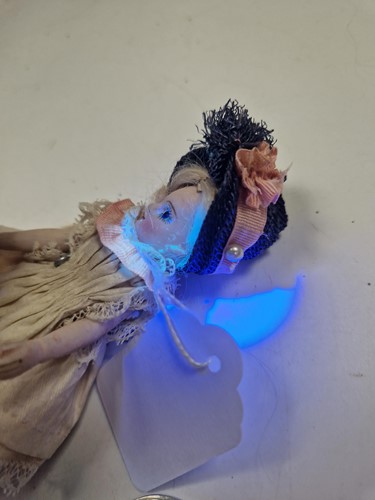 Lot 40 - Two all bisque mignonette dolls, French, early 20th century