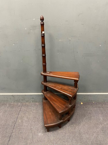 Lot 836 - Set Regency style mahogany library steps with...