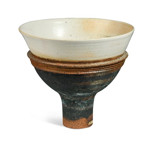 Lot 75 - Robin Welch (1936-2019), a stoneware footed bowl