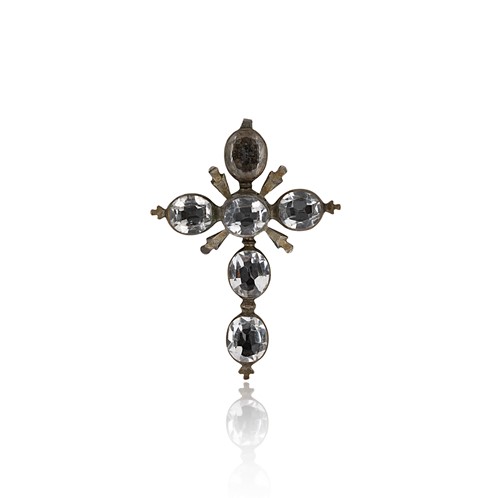 Lot 5 - A Georgian rock crystal cross pendant