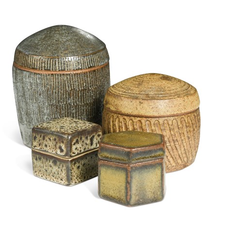 Lot 63 - Louis Hanssen (1934-1968), two lidded stoneware boxes