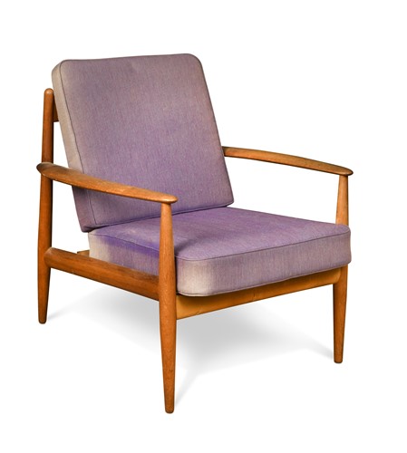 Lot 343 - Grete Jalk (1920-2006) for France & Son, a model 118 lounge chair, circa 1960