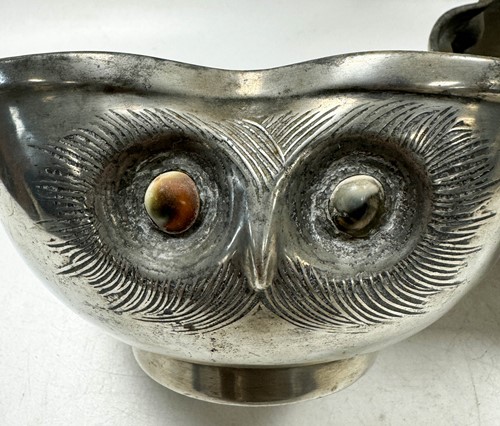 Lot 155 - Liberty & Co., a pair of Tudric pewter owl bowls, No. 036
