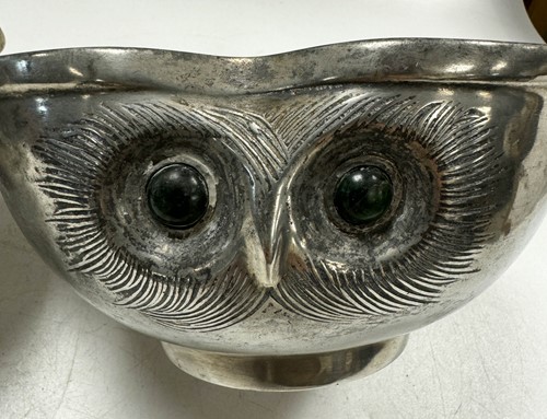 Lot 155 - Liberty & Co., a pair of Tudric pewter owl bowls, No. 036