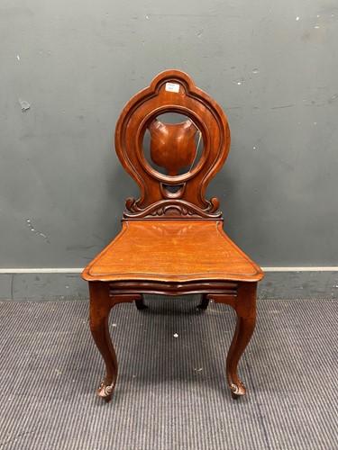 Lot 384 - Late Victorian mahogany hall chair, the oval...