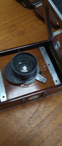 Lot 40 - A Shew & Co XIT Patent quarter plate camera,...