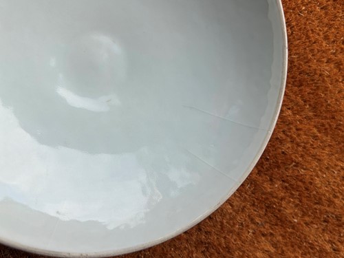 Lot 8 - A Chinese porcelain dragon and phoenix food warmer, Guangxu dynasty