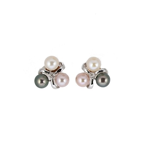 Lot 32 - A pair of cultured pearl and diamond ear studs