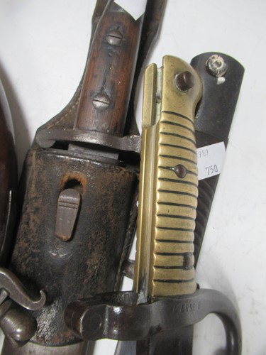 Lot 85 - Militaria - collection of flintlock pistols,...
