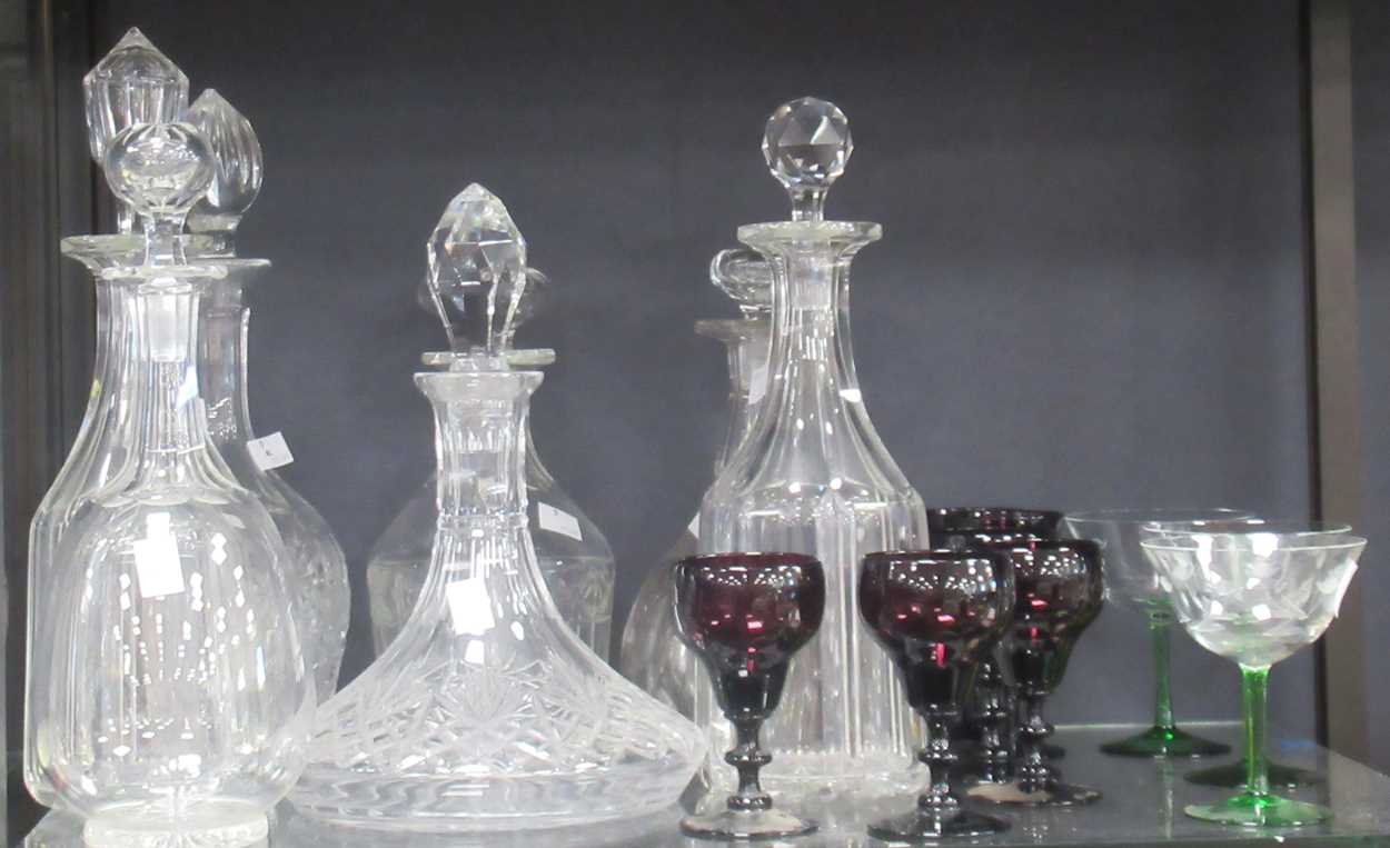 Lot 44 - Assorted glassware to include assorted cut